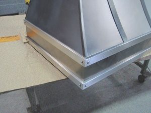 Silver Star Metal Fabricating Inc. - Exhaust Hood Corner Zoom