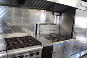 Silver Star Metal Fabricating Inc. – Food Trucks – Our Customers – Bench On The Go (Niagara College)