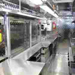 Silver Star Metal Fabricating Inc. – Food Trucks – Our Customers – Lucky Luciano's (formerly Rotstein Fresswagen)