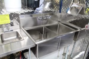 Silver Star Metal Fabricating Inc. – Food Trucks – Our Customers – The Caribbean Cruiser
