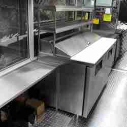 Silver Star Metal Fabricating Inc. – Food Trucks – Our Customers – Untamed Chef