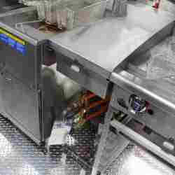 Silver Star Metal Fabricating Inc. – Food Trucks – Our Customers – Untamed Chef