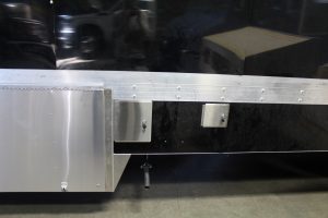 Silver Star Metal Fabricating Inc. – Food Trucks – Our Customers – Taste N Flavour