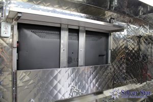 Silver Star Metal Fabricating Inc. – Food Trucks – Our Customers – Trochilus Gourmet Jamaican Jerk Chicken