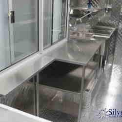 Silver Star Metal Fabricating Inc. – Food Trucks – Our Customers – SliderBOSS Gourmet Burgers & Fries